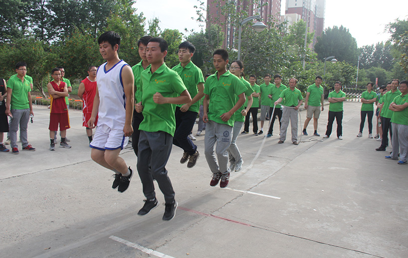 2015年6月3日，第六届国凯集团杏林联谊会暨趣味运动会在永城市豫东建化有限责任公司盛大举办。